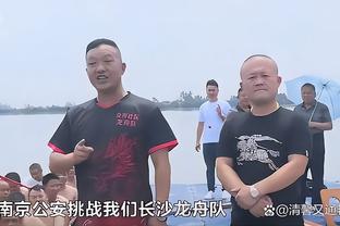 ?内维尔：我觉得只有阿森纳能挑战曼城